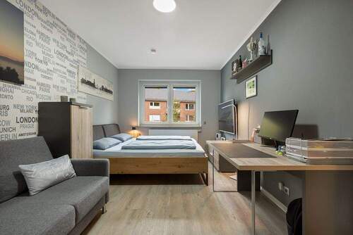 1. Zimmer - 