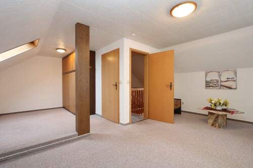 Raum 1b Dachgeschoss - 