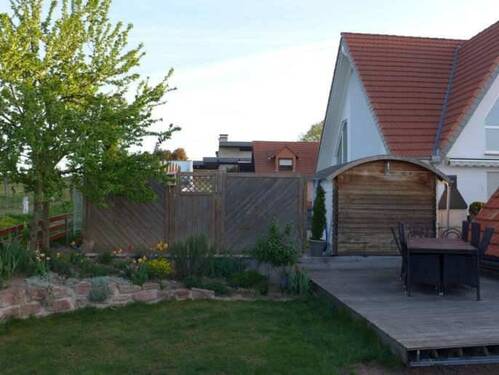 Garten - Gemütliches Häuschen mit Scheune, Garten und Blick auf die Weinberge