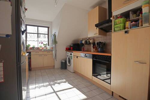 Küche - Etagenwohnung mit 90,00 m&sup2; in Rellingen zur Miete