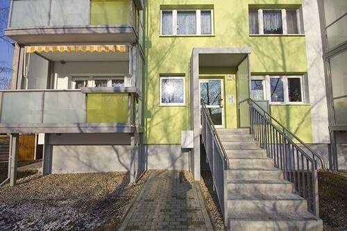 Eingangsbereich - 3 Zimmer Etagenwohnung in Halle (Saale)