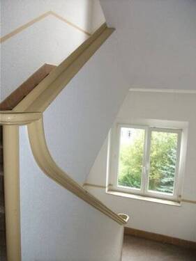 Treppenhaus - 2 Zimmer Etagenwohnung zur Miete in Chemnitz