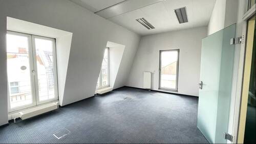 Büro im 4. OG - 