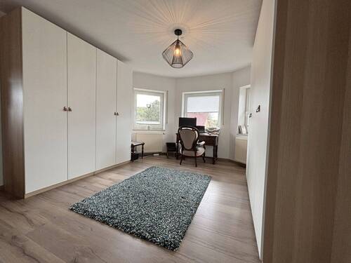 Schlaf- und Arbeitszimmer OG - 