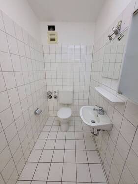 20250719_103321.jpg - Etagenwohnung mit 80,00 m² in Lauterbach zur Miete