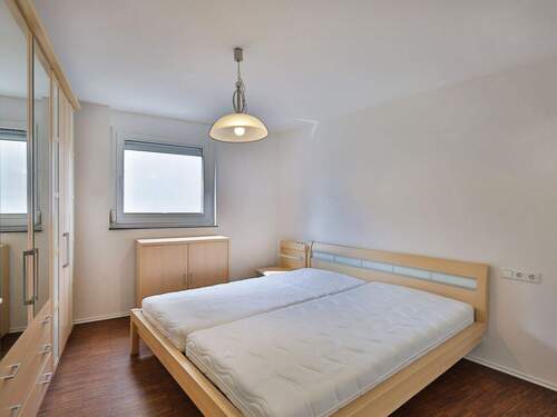 Geräumiges Schlafzimmer - 