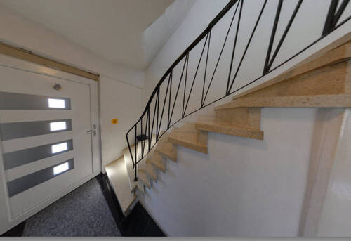 1 Haustür.jpg - Mehrfamilienhaus, Wohnhaus mit 221,00 m² in Geldersheim zum Kaufen