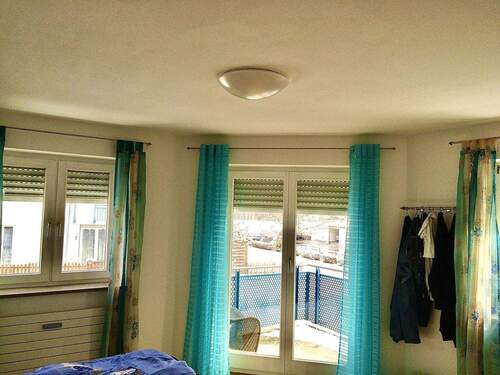 Bild von 2015 - 3 Zimmer Wohnung, 3 Balkone, 2 WC´s, 2 Stellplätze 1 Hobbykeller