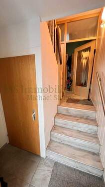 Vorderhaus Treppenhaus Ansicht 1 - 1 Zimmer Mehrfamilienhaus, Wohnhaus zum Kaufen in Lampertheim