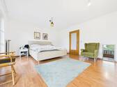 Schlafzimmer (1.OG) - 