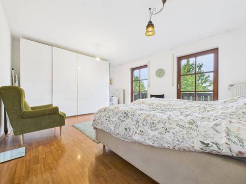 Schlafzimmer (1.OG) - 