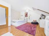 Schlafzimmer (2.OG) - 