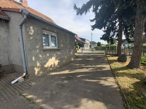 Grundstückszufahrt - 