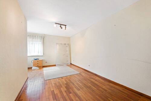 Bild 4 - Mehrfamilienhaus, Wohnhaus mit 148,00 m² in Eppingen zum Kaufen