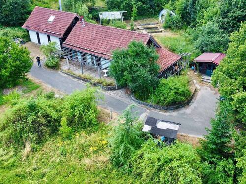 Garagengebäude - Seminargebäude - 