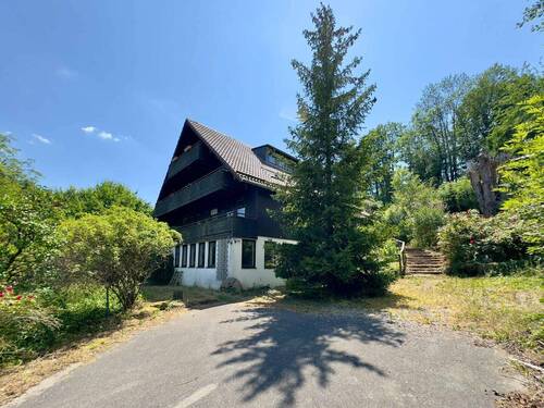 Haupthaus - Mehrfamilienhaus, Wohnhaus mit 655,00 m&sup2; in Oberrot zum Kaufen