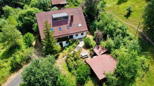 Haupthaus mit Zeltbereich - 