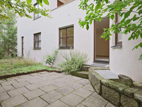 Geräumige, Terrasse am Schlafzimmer - 