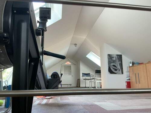 ausgebauter Studioraum im Spitzboden - 