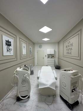 Behandlungsraum - Büro mit 85,00 m&sup2; in Unterschleißheim zur Miete