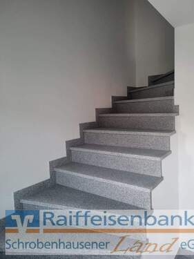Treppe zur Wohnung - 