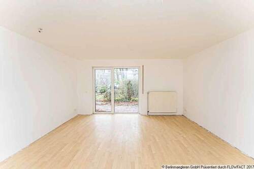 Wohnzimmer - 3 Zimmer Etagenwohnung zum Kaufen in Berlin