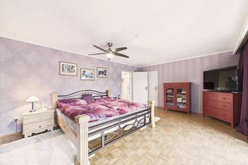 CAM03586G0-PR0076-STILL028 - 