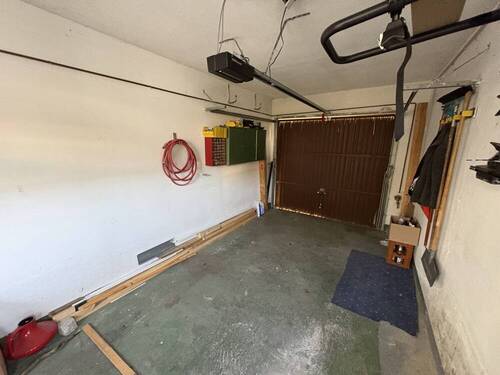 Garage - 