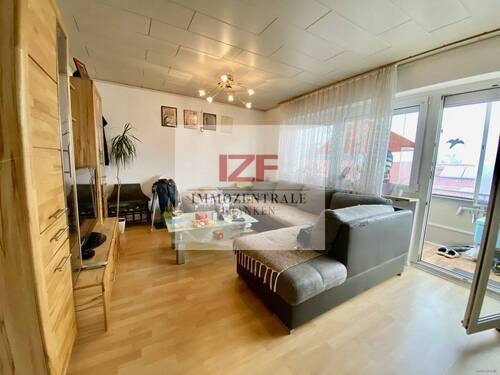 Wohnzimmer #1 - Phillipstr. 25 - 800,00&nbsp;EUR Kaltmiete, ca.&nbsp; 73,00&nbsp;m&sup2;&nbsp;Wohnfl&auml;che
