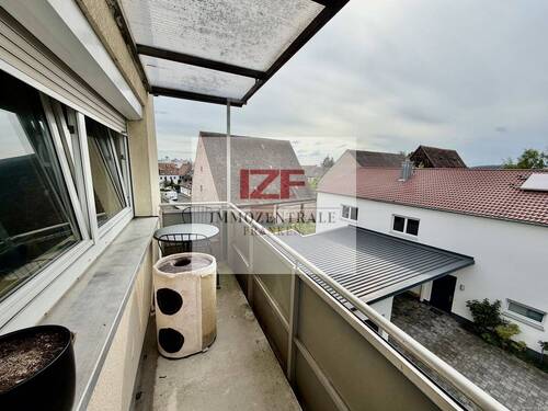 überdachter Sonnenbalkon - 