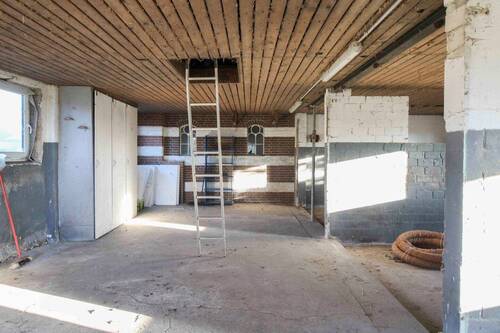 ehemaliger Stall - Bauernhaus, Landhaus mit 117,20 m&sup2; in Almdorf zum Kaufen