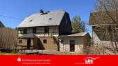 Außenansicht - Sanierungsobjekt mit Potential - 65.000,00&nbsp;EUR Kaufpreis, ca.&nbsp; 100,00&nbsp;m&sup2;&nbsp;Wohnfl&auml;che