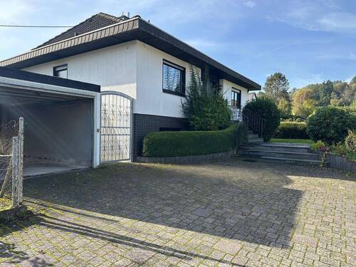 Bild 2 - 5 Zimmer Einfamilienhaus zum Kaufen in Antweiler