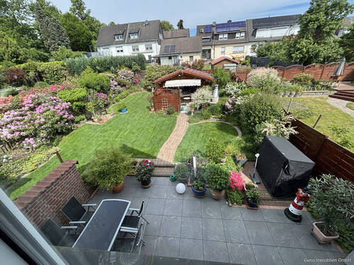 Gartenansicht - 6 Zimmer Mehrfamilienhaus, Wohnhaus zum Kaufen in Essen / Überruhr-Hinsel