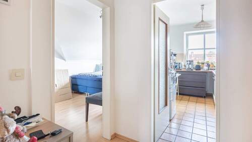 Flur - 2 Zimmer Etagenwohnung zum Kaufen in Wedel