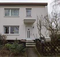 Familienfreundliches Reiheneckhaus mit sonnigem Garten und Garage - Darmstadt / Arheilgen