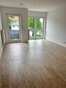 Wohnzimmer - +++ATTRAKTIVE DG-WOHNUNG MIT BALKON UND PKW-STELLPLATZ AM RANDE VON CHEMNITZ+++