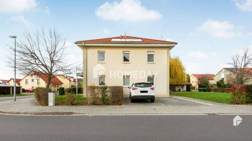 Außenansicht 2 - 6 Zimmer Mehrfamilienhaus, Wohnhaus in Zwenkau