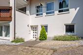 Eingangsbereich - 2 Zimmer Etagenwohnung zum Kaufen in Schorndorf