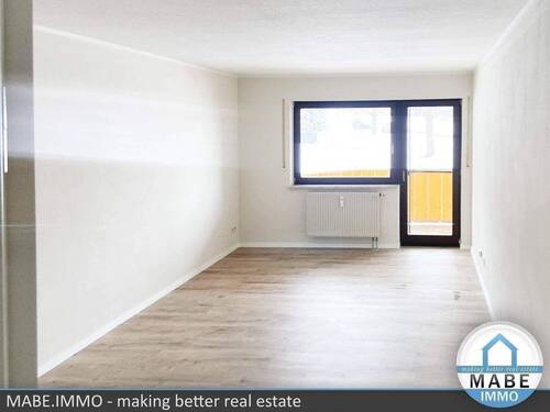 Wohnzimmer - 2 Zimmer Etagenwohnung in Gersdorf