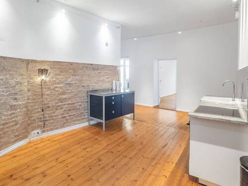 Wohnzimmer (2) - 3 Zimmer Etagenwohnung zum Kaufen in Berlin