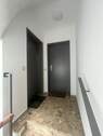 Wohnungseingang im 1. OG - 