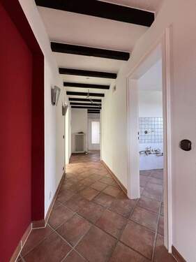 Flur, Blick v. Wohnzimmer - Etagenwohnung mit 95,00 m&sup2; in Gevelsberg zum Kaufen