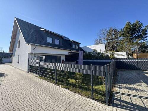 Außenansicht_2 - Doppelhaushälfte mit 142,30 m&sup2; in Mannheim / Gartenstadt zum Kaufen