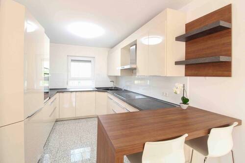 Küche - Reihenmittelhaus mit 150,10 m&sup2; in Wiesbaden zum Kaufen