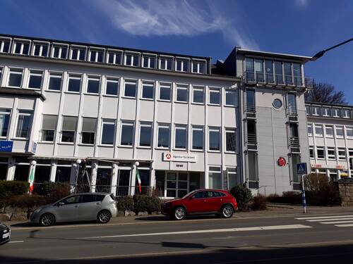 Straßenansicht - Hochwertiges Büro bzw. hochwertige Praxis in Lüdenscheid - Buckesfeld