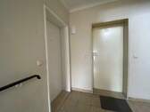 Wohnungseingang - 3 Zimmer Etagenwohnung in Brunsbüttel