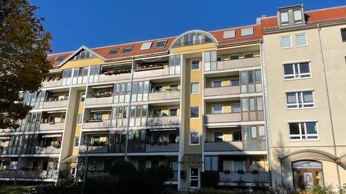 Außenansicht - Sehr schöne 3-Raum-Wohnung mit Aussicht!