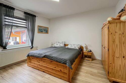Schlafzimmer EG - 