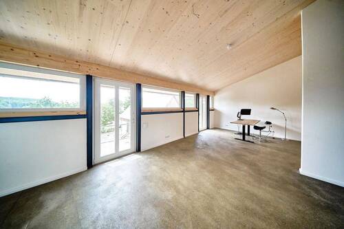 Helles Wohnzimmer mit Ausblick - *Neubau* Designer Wohnung an der Ostsee